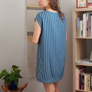 Aritzia blue striped short-sleeve shift dress